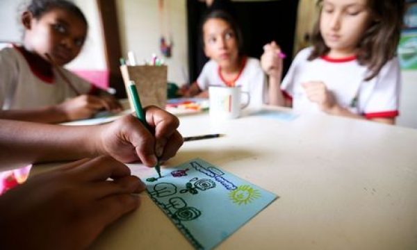 “Educação brasileira não é um desastre”, aponta pesquisa