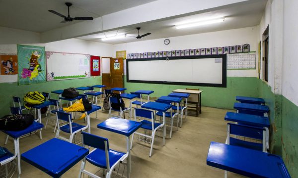 Educação falha tira metade do potencial produtivo do brasileiro